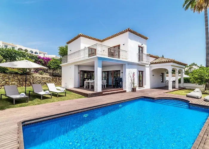 Luxury 3 Bed Villa With Heated Pool - Nueva Andalucia