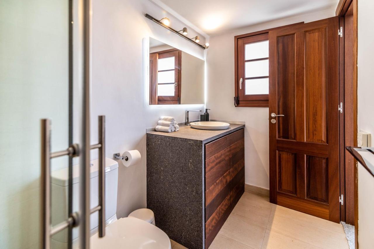 Villa Luxury 3 Bed With Heating Pool - Nueva Andalucia Marbella